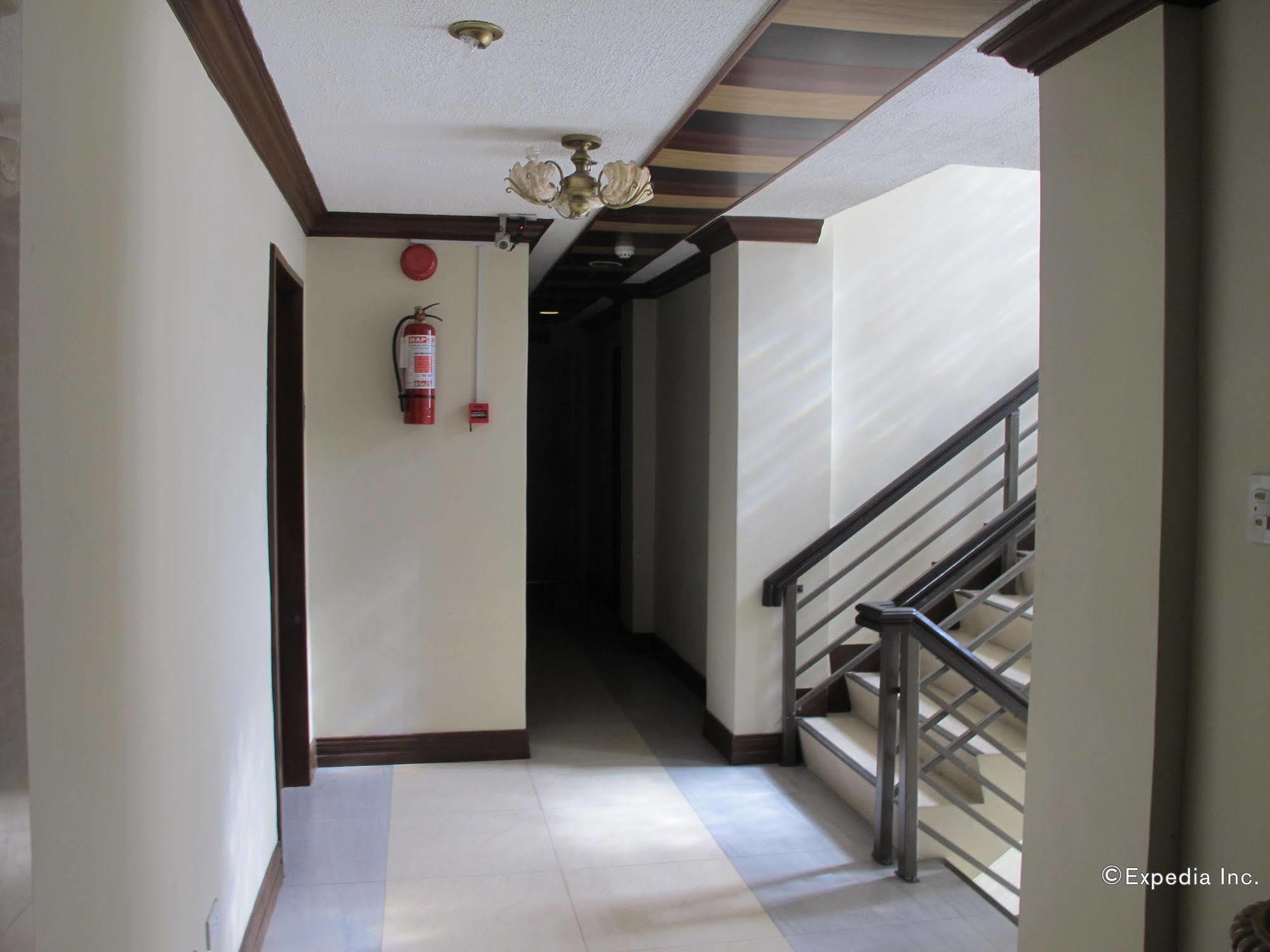 Reddoorz Plus New Era Budget Hotel Mabolo Former Reddoorz Near Landers Superstore Cebu City Dış mekan fotoğraf